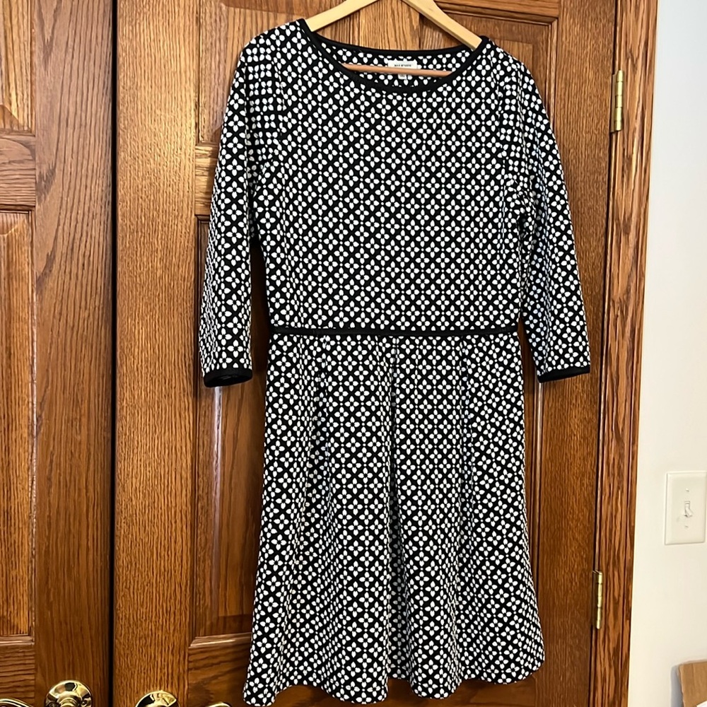 Black and white Max Studio dress size L